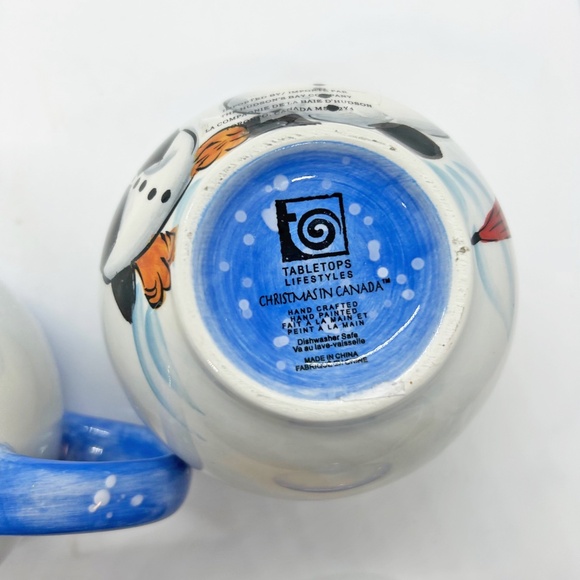 Handpainted winter cream and sugar set by The Bay - Picture 7 of 9